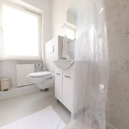 Lejlighed Neue In Der Naehe Von Trier Korlingen